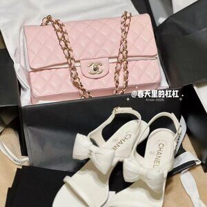 Classic CHANEL Bag: A Stylish and Versatile Choice for Elegance